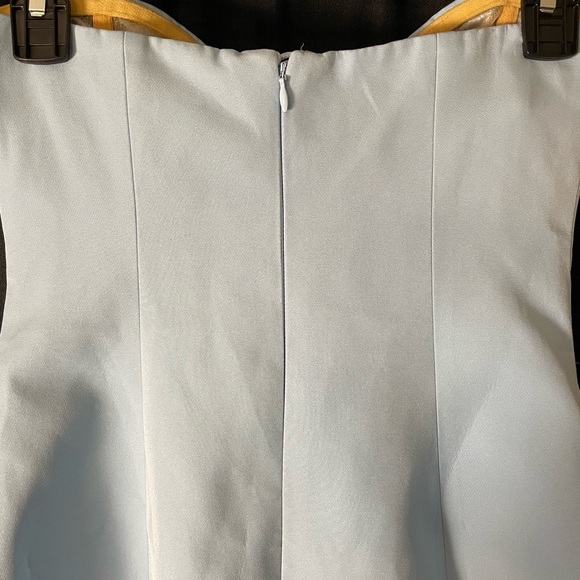 Elegant Baby Blue Dress with Floral Detail - Picture 4 of 6